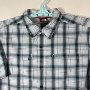 The North Face Shirt Mens Large Blue Button Up Outdoor Hiking Short Sleeve Plaid